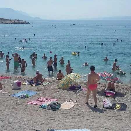 Gloria In アパート *